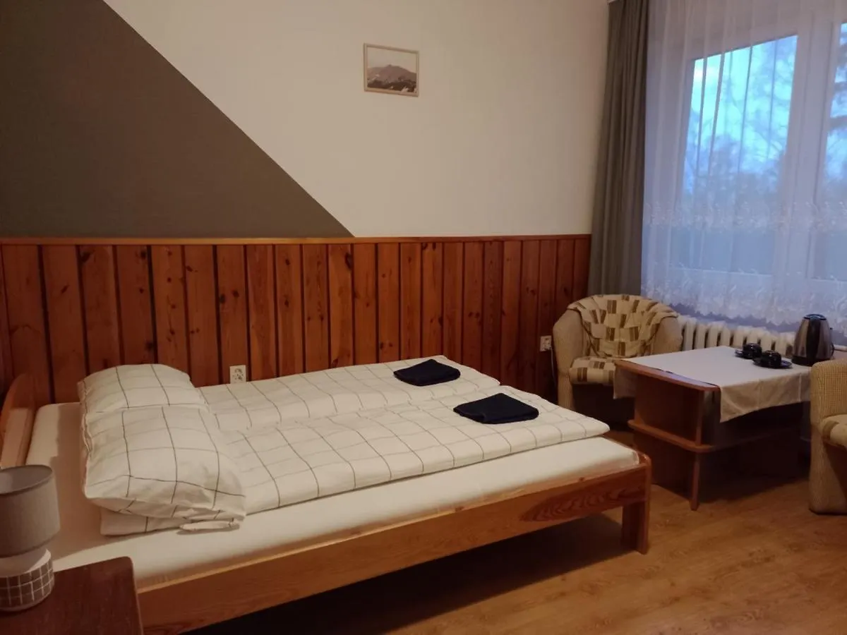 Quarto em Acomodações Particulares Pensjonat Syriusz Karpacz Polónia